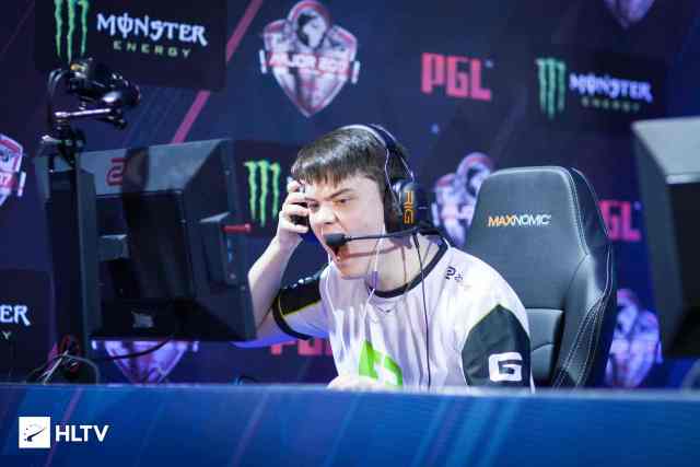 掘金替补关键时刻完成反超