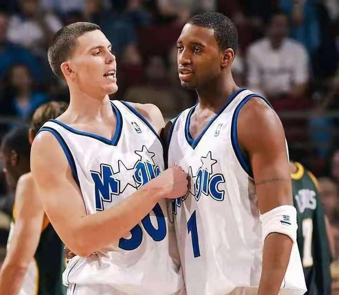 专家视为 专家视为