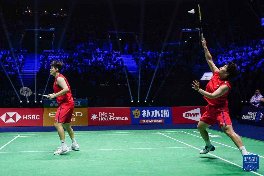 像张奕和陈 像张奕和陈